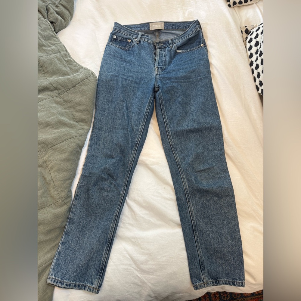 Everlane The ’90s Cheeky Jean